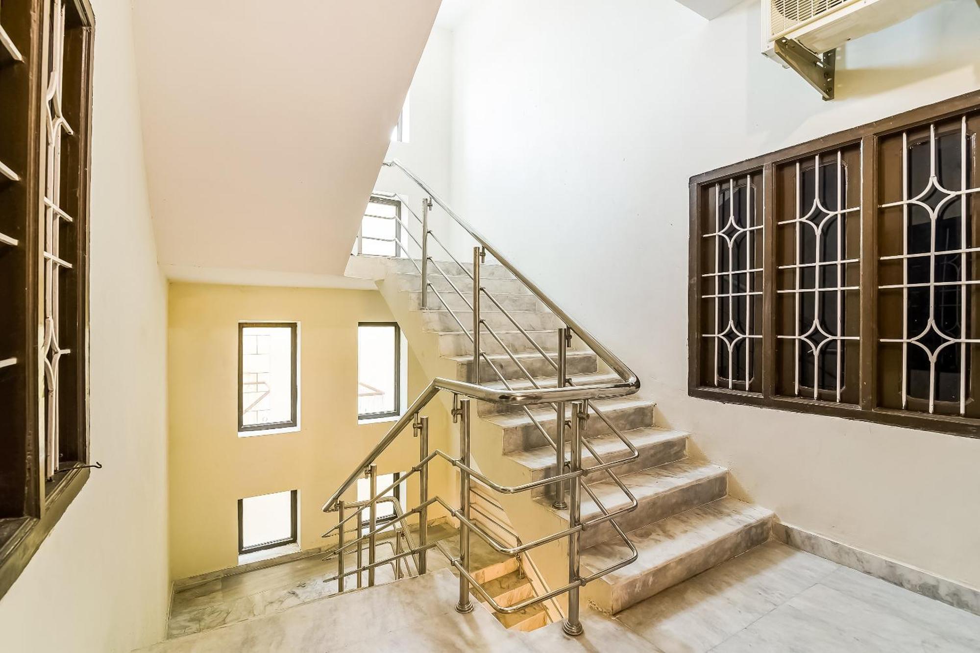 Hotel O Kartikeya Park View Residency Chittoor Exterior foto