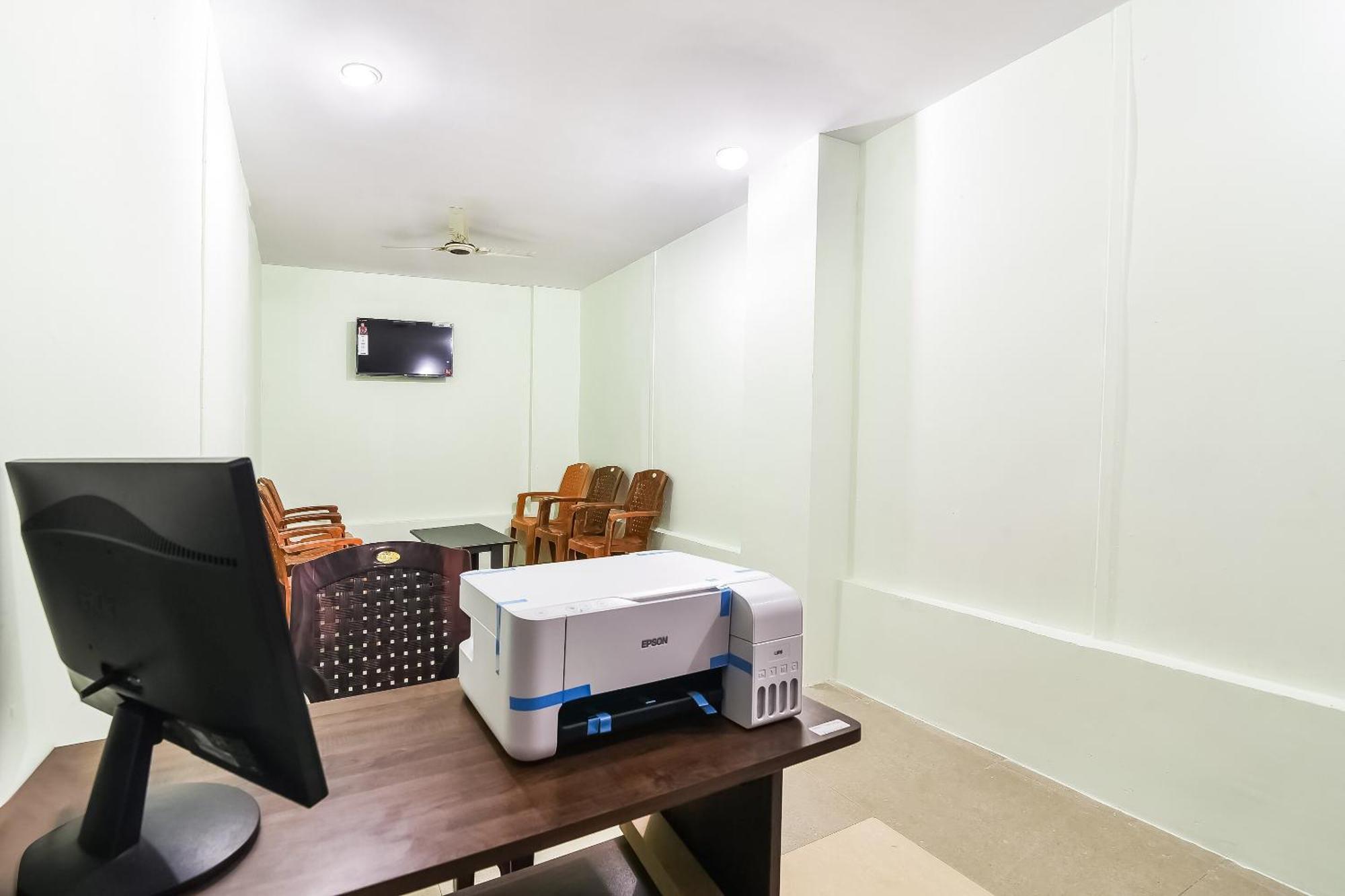Hotel O Kartikeya Park View Residency Chittoor Exterior foto